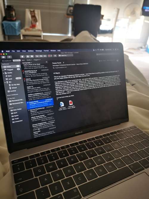 APPLE MACBOOK 12 " Retina