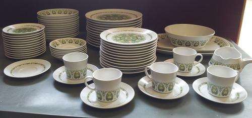 Noritake Progression 69 Piece Dinner Service