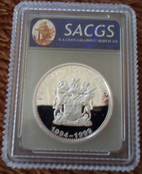 Mandela Graded