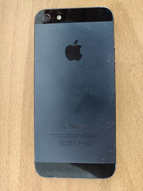 Apple Iphone 5 (64gb) in Good Condition