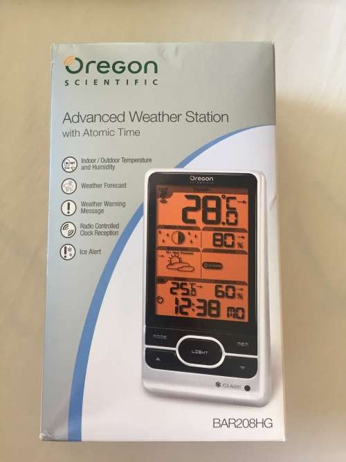 BRAND NEW Oregon Scientific BAR208HG Advanced Weather Station (over 60% off Market Price)