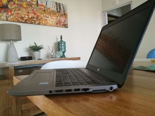 Powerful HP Elitebook 740 G2 Full HD 256GB SSD 12GB RAM Full HD