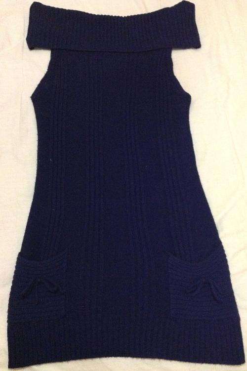 Sale Ladies Navy Blue Sleeveless Turtle Neck Top Size Small