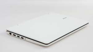 6th GEN Acer Aspire @ 1.60ghz, 2gb Ram, 500gb HHD, 11.6" HD TOUCH SCREEN DISPLAY, Windows10 (MINT!!)
