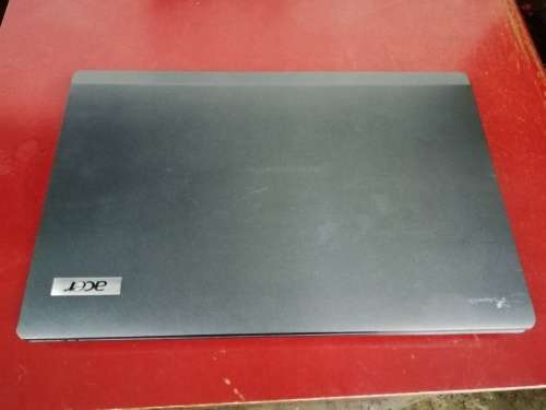 i5 Acer TravelMate @ 2.53Ghz, 4gb Ram, 500gb HHD, 15.6" Display, ATI Radeon HD 5470 (Bargain!!)
