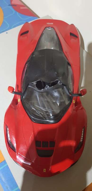 Large La Ferrari R/C car - Damaged