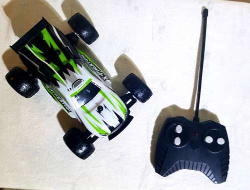 Faulty Extreme Racer Off Road R/C Buggy