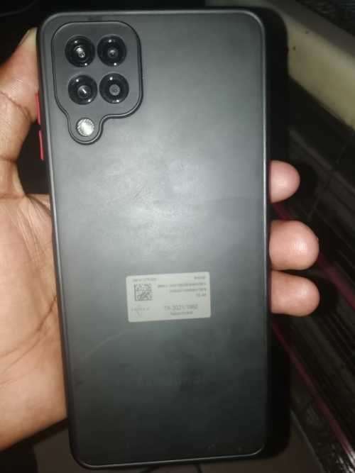 Samsung Galaxy A12