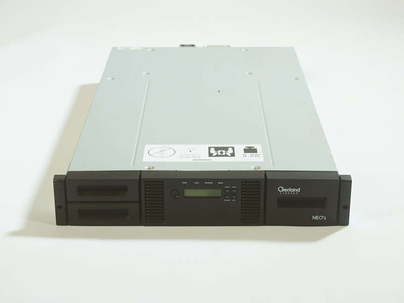 Overland Storage NEO`s