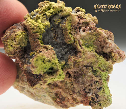 Dufftite, Calcite - Tsumeb, Namibia