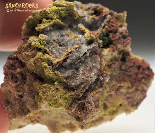 Dufftite, Calcite - Tsumeb, Namibia