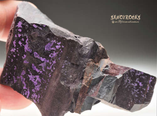 Sugilite fibrous (Cybelene, Luvulite, Royal Azel)- Nchwaning II Mine, Kalahari, South Africa