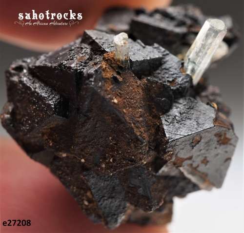 Aquamarine and Goethite pseudomorph after Magnetite - Erongo mountain, Namibia
