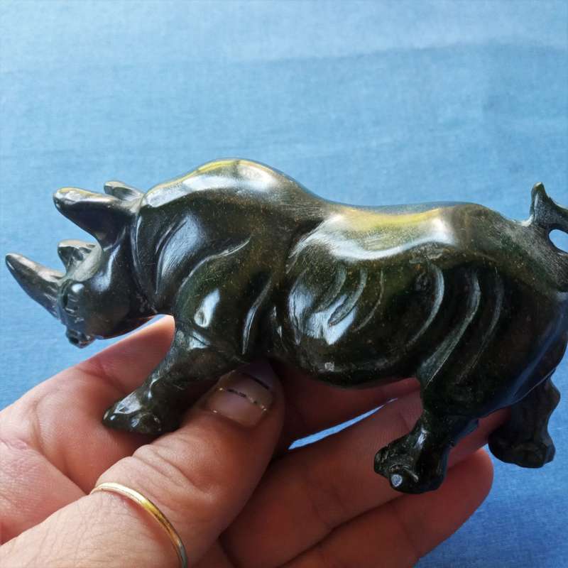 Rhino animal sculpture, jadeite soapstone verdite 12cm - Zimbabwe tribal artwork