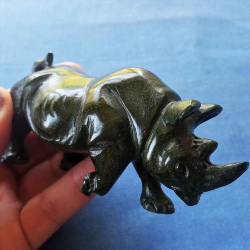 Rhino animal sculpture, jadeite soapstone verdite 12cm - Zimbabwe tribal artwork