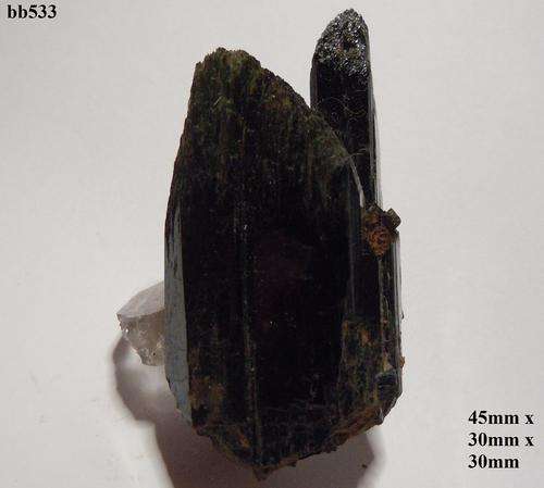 Mulanje mtn aegerine crystals on quartz matrix-Malawi-25gram