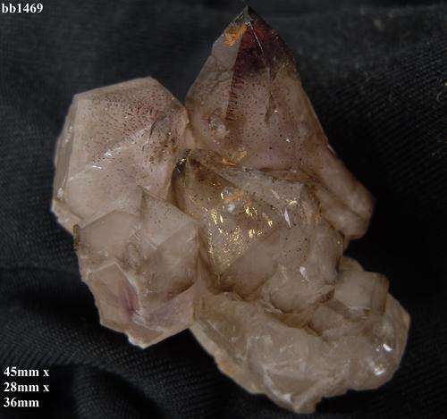 Goboboseb Brandberg quartz crystals on matrix-Namibia-30gram