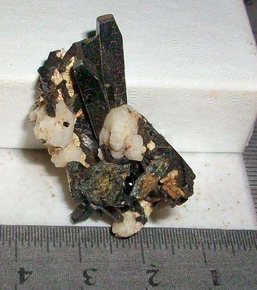 Zomba parisite and aegerine on orthoclase-malawi-10g