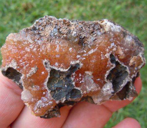 Kalahari manganese fields olmiite and calcite crystals on matrix-south africa-112g