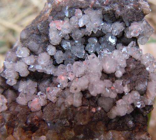 Kalahari manganese fields calcite and lizardite crystals on matrix-south africa-12g