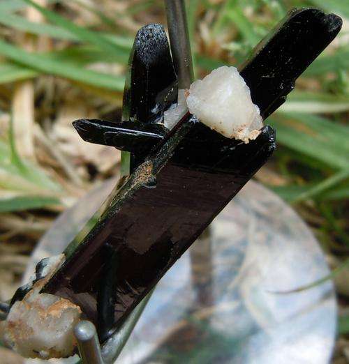 Zomba plateau orthoclase crystals on aegerine crystal cluster-malawi-5g