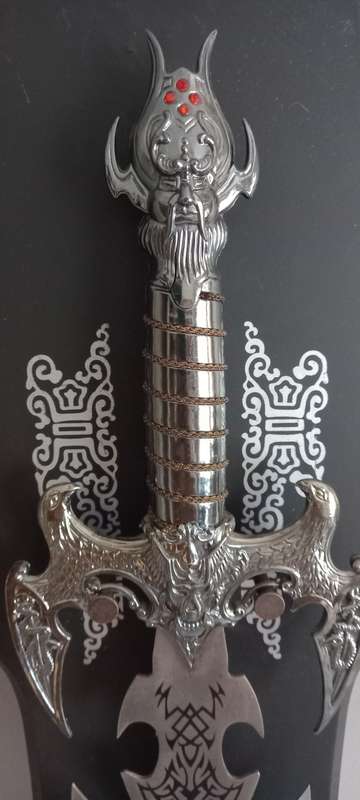 Dragon Sword