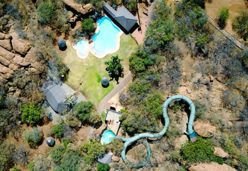 Dikhololo 6 Sleep Self Catering - 7 Days and 6 Nights Getaway 22 December 2023 to 29th December 2023