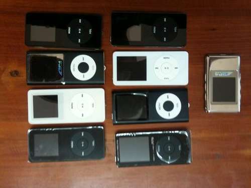 BUNDLE OF MP3 PLAYERS + ACCESSORIES NEW + USED FROM 1GB - 8GB