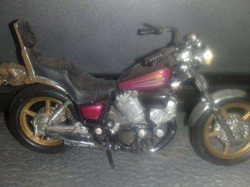 MOTORCYCLE YAMAHA VIRAGO