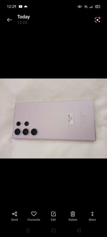 ***1 Month Old***Samsung S23 Ultra 256GB ***Still Under Warranty***