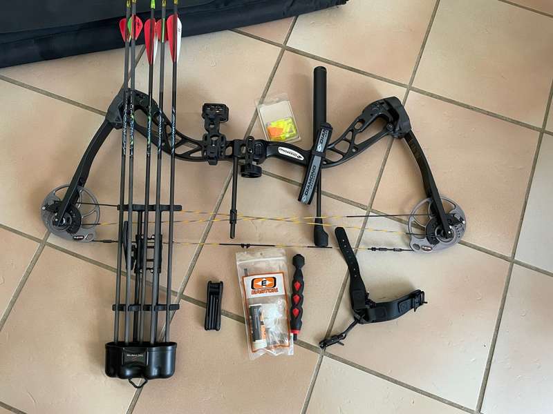 Diamond Archery Edge SB-1 RH Bow