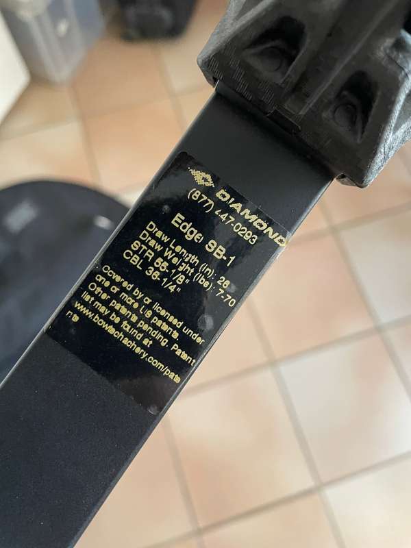 Diamond Archery Edge SB-1 RH Bow
