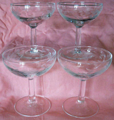 ~4 x Vintage Grape Pattern Champagne Glasses ~ Markings France~