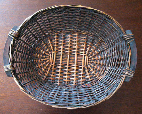 LARGE BASKET  @ R1