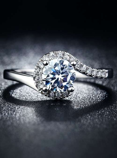 STUNNING 1.30 CARAT SIMULATED DIAMOND RING~ STAMPED S925~ SIZE 8