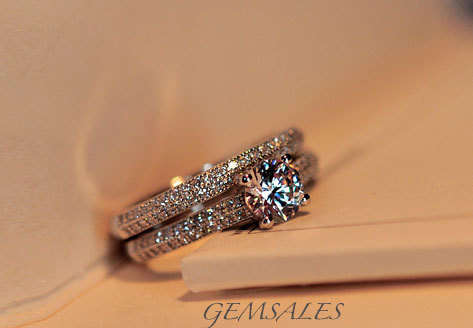 ***STUNNING VICTORIA WIECK ENGAGEMENT & WEDDING RING SET ~STAMPED S925~ SIZE 8 1/2***