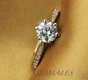 STUNNING NEW ARRIVAL! SIMULATED SILVER RING WITH MICRO INLAY~STAMPED S925 SIZE 8.5