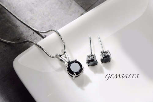 STUNNING NEW ARRIVAL! BLACK CUBIC ZIRCONIA SILVER NECKLACE & EARRING SET