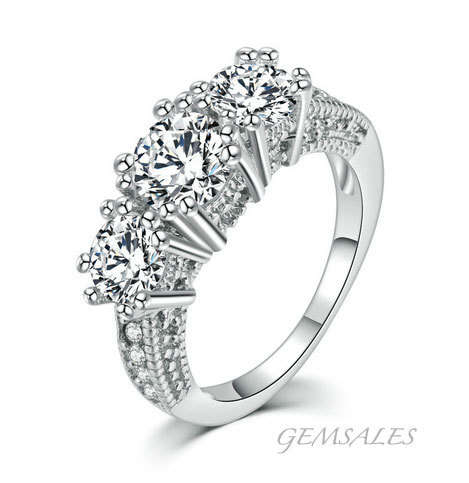 #NEW ARRIVAL# GORGEOUS SIMULATED DIAMOND  RING ~18K PLATINUM PLATED~ SIZE 7