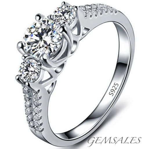 STUNNING SIM DIAMOND RING WITH MICRO INLAY ***S925***   SIZE  7