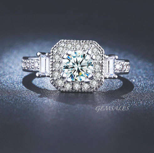 *NEW ARRIVAL* SENSATIONAL  SIMULATED DIAMOND RING ~STAMPED S925~ SIZE 7 3/4 - P (56mm)