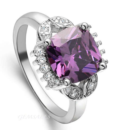 EXCUISITE  AMETHYST CZ RING * SIZE 7 *