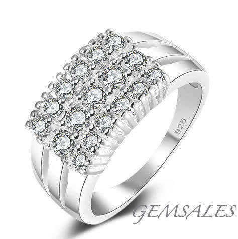 ELEGANT SILVER RING ENCRUSTED WITH AUSTRIAN CRYSTALS  ***S925***  SIZE  7