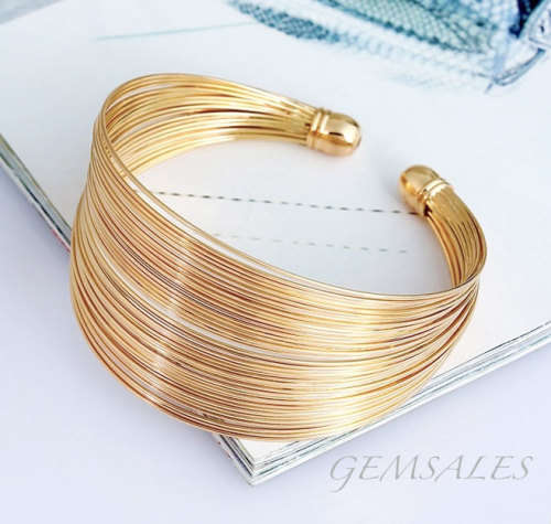HOT SUMMER FASHION !!!  GOLD BANGLE - PLATED