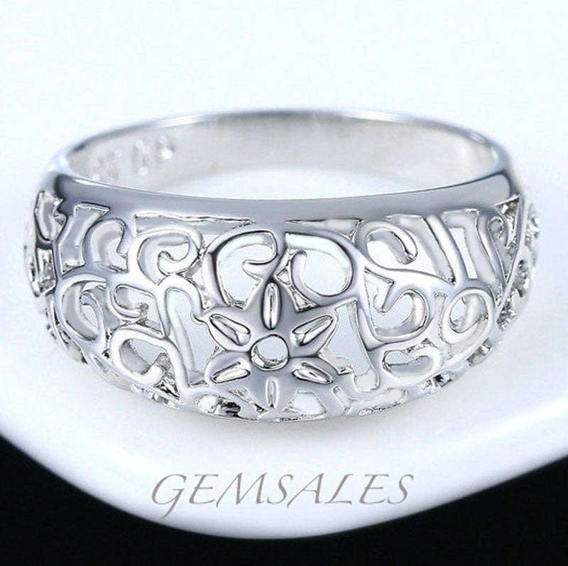 18KGP *WHITE GOLD PLATED*  FLOWER DESIGN HOLLOW RING   SIZE  8 - Q  - 57mm
