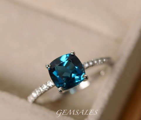 2ct LONDON BLUE TOPAZ CZ   *S925 *   SIZES  6 / 7 / 8 / 9 / 10   AVAILABLE