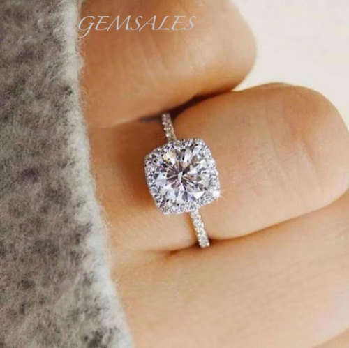 2.0ct  Simulated Diamond CZ Halo Setting  #18KGP#  SIZE  7.5