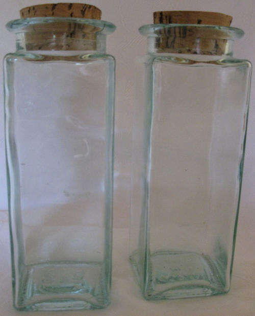 KITCHEN GLASSWARE