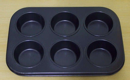 MUFFIN PAN 6 CUP (26 X 18 cm)
