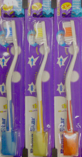 PACK 12 QUALITY CONTOURED TOOTHBRUSHES WITH CAPS